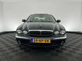 Jaguar X-Type (2001) thumbnail 2