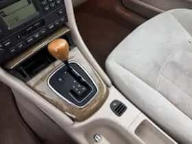 Jaguar X-Type (2001) thumbnail 13