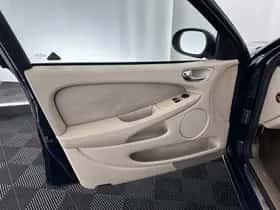 Jaguar X-Type (2001) thumbnail 20