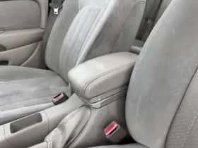 Jaguar X-Type (2001) thumbnail 35