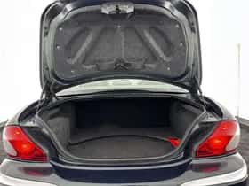 Jaguar X-Type (2001) thumbnail 10