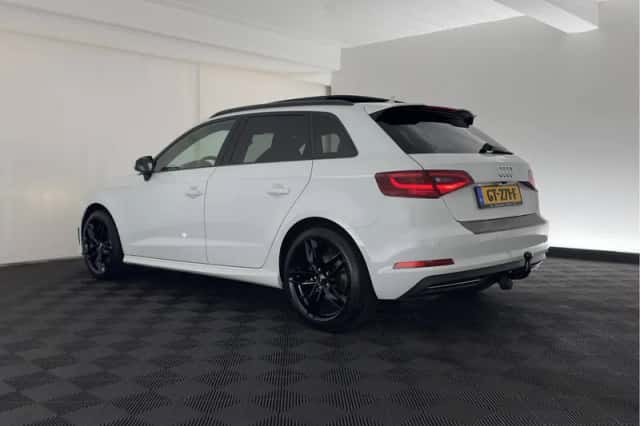 Audi A3 (2014) thumbnail 4