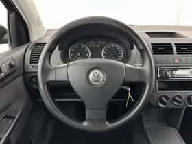 Volkswagen Polo (2007) thumbnail 15