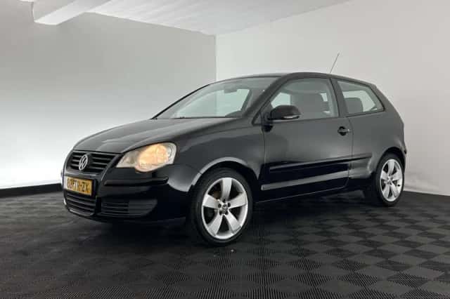 Volkswagen Polo (2007) thumbnail 4