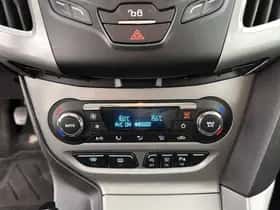 Ford Focus (2013) thumbnail 14
