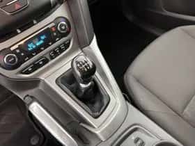 Ford Focus (2013) thumbnail 15