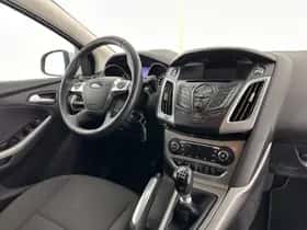 Ford Focus (2013) thumbnail 7