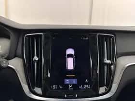 Volvo V60 (2021) thumbnail 15