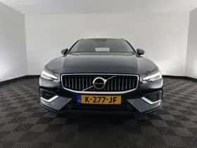 Volvo V60 (2021) thumbnail 3
