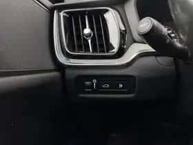 Volvo V60 (2021) thumbnail 22
