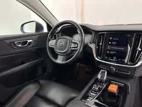 Volvo V60 (2021) thumbnail 8
