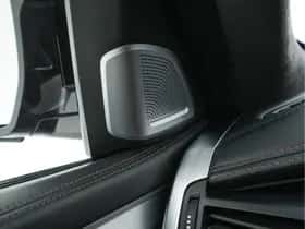 BMW X6 (2015) thumbnail 24