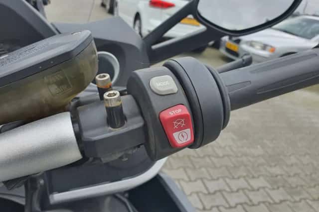 BMW K (2016) thumbnail 8