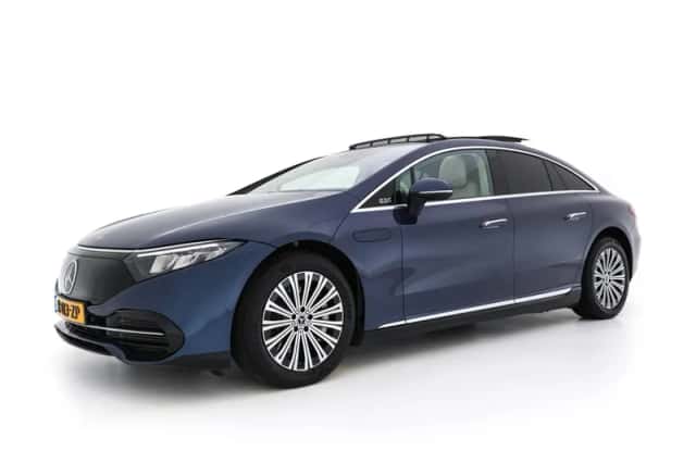 Mercedes-Benz EQS (2023) thumbnail 4
