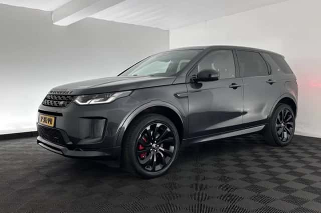 Land Rover Discovery Sport (2022) thumbnail 4