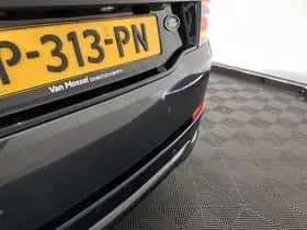 Land Rover Discovery Sport (2022) thumbnail 34