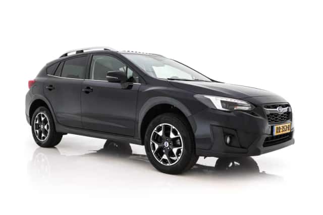 Subaru XV (2018) thumbnail 1