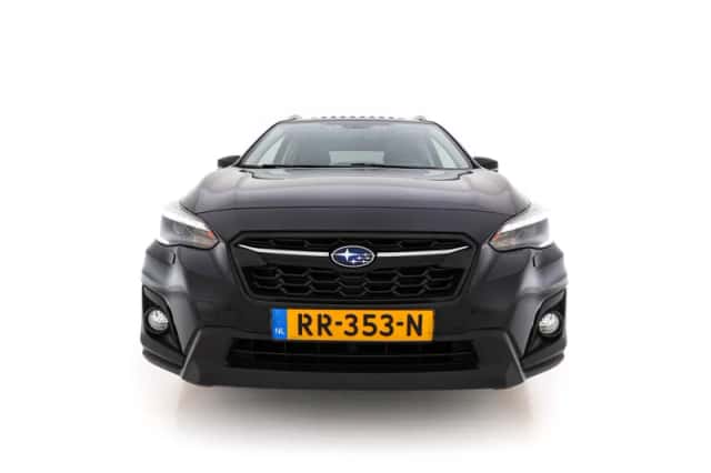 Subaru XV (2018) thumbnail 3
