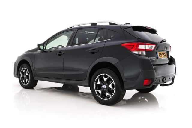 Subaru XV (2018) thumbnail 5