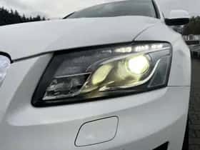 Audi Q5 (2010) thumbnail 24