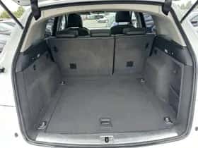 Audi Q5 (2010) thumbnail 10