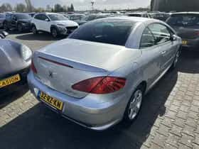 Peugeot 307 (2005) thumbnail 4