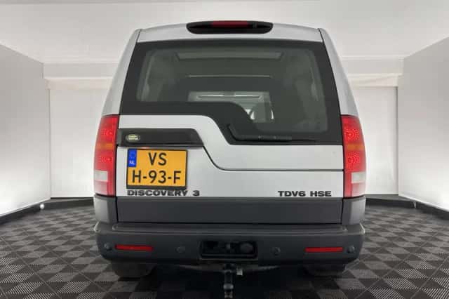 Land Rover Discovery (2006) thumbnail 5