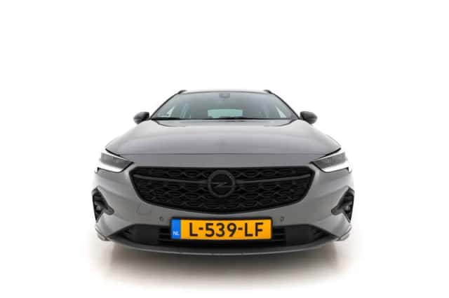 Opel Insignia (2021) thumbnail 3
