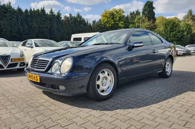 Mercedes-Benz CLK-Klasse (2000) thumbnail 3