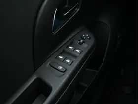 Opel Corsa (2022) thumbnail 23