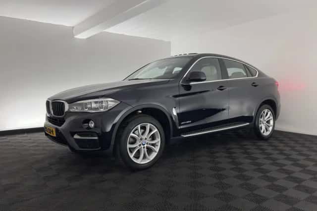 BMW X6 (2016) thumbnail 4