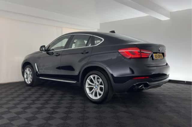 BMW X6 (2016) thumbnail 5