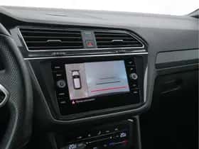 Volkswagen Tiguan (2023) thumbnail 17
