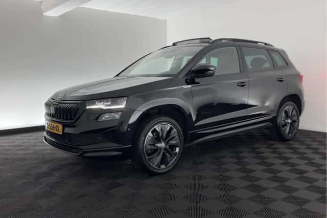 Škoda Karoq (2023) thumbnail 4
