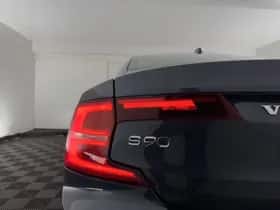 Volvo S90 (2018) thumbnail 31