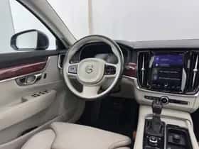 Volvo S90 (2018) thumbnail 8