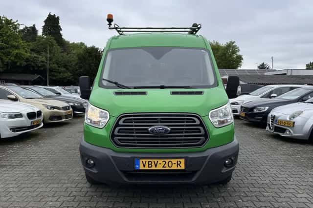 Ford Transit (2019) thumbnail 3