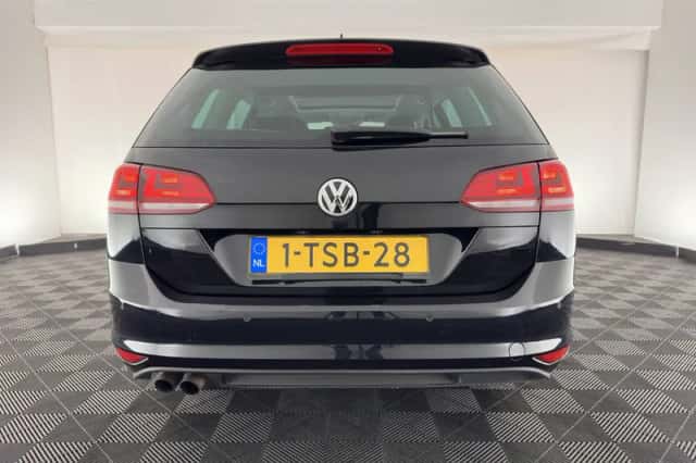 Volkswagen Golf (2014) thumbnail 6