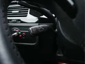 Volkswagen Touareg (2013) thumbnail 21