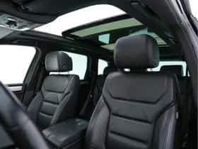 Volkswagen Touareg (2013) thumbnail 27