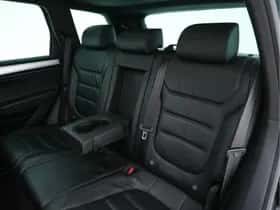 Volkswagen Touareg (2013) thumbnail 29