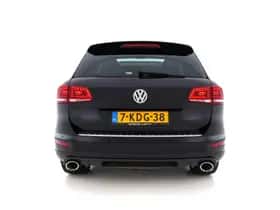 Volkswagen Touareg (2013) thumbnail 6