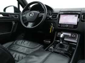 Volkswagen Touareg (2013) thumbnail 9