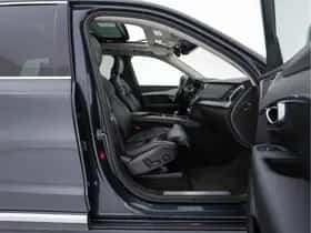 Volvo XC90 (2015) thumbnail 13