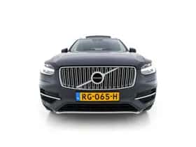 Volvo XC90 (2015) thumbnail 3