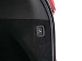 Volvo XC90 (2015) thumbnail 26