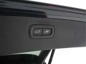 Volvo XC90 (2015) thumbnail 27