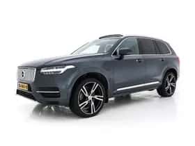 Volvo XC90 (2015) thumbnail 4