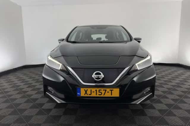 Nissan Leaf (2019) thumbnail 3