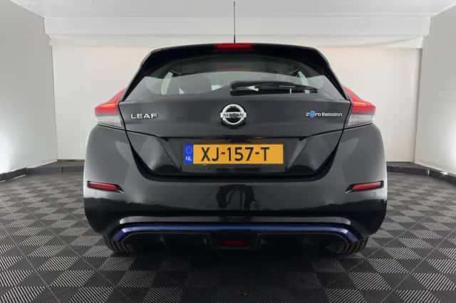 Nissan Leaf (2019) thumbnail 6